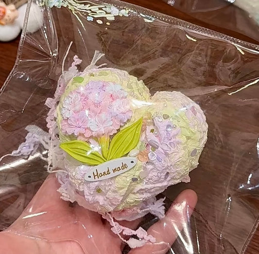 绣球花爱心面包
